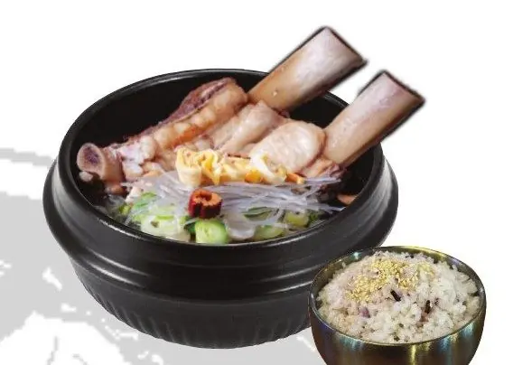 Hwa Pung Jeong – Canh sườn bò hoàng đế