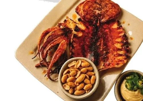 Hwa Pung Jeong – Mực Hàn Quốc nướng