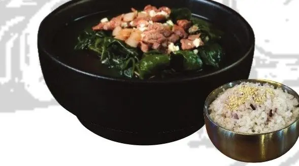 Hwa Pung Jeong – Canh rong biển thịt bò / Canh rong biển