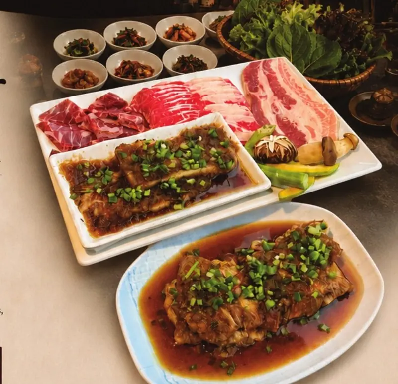 Hwa Pung Jeong – Set Signature
