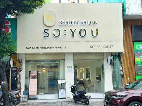 호치민 1군 레티리엥 거리 소유 헤어&스파 매장 외관